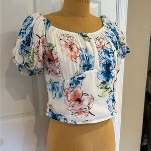 Floral Puff Sleeve Crop Top